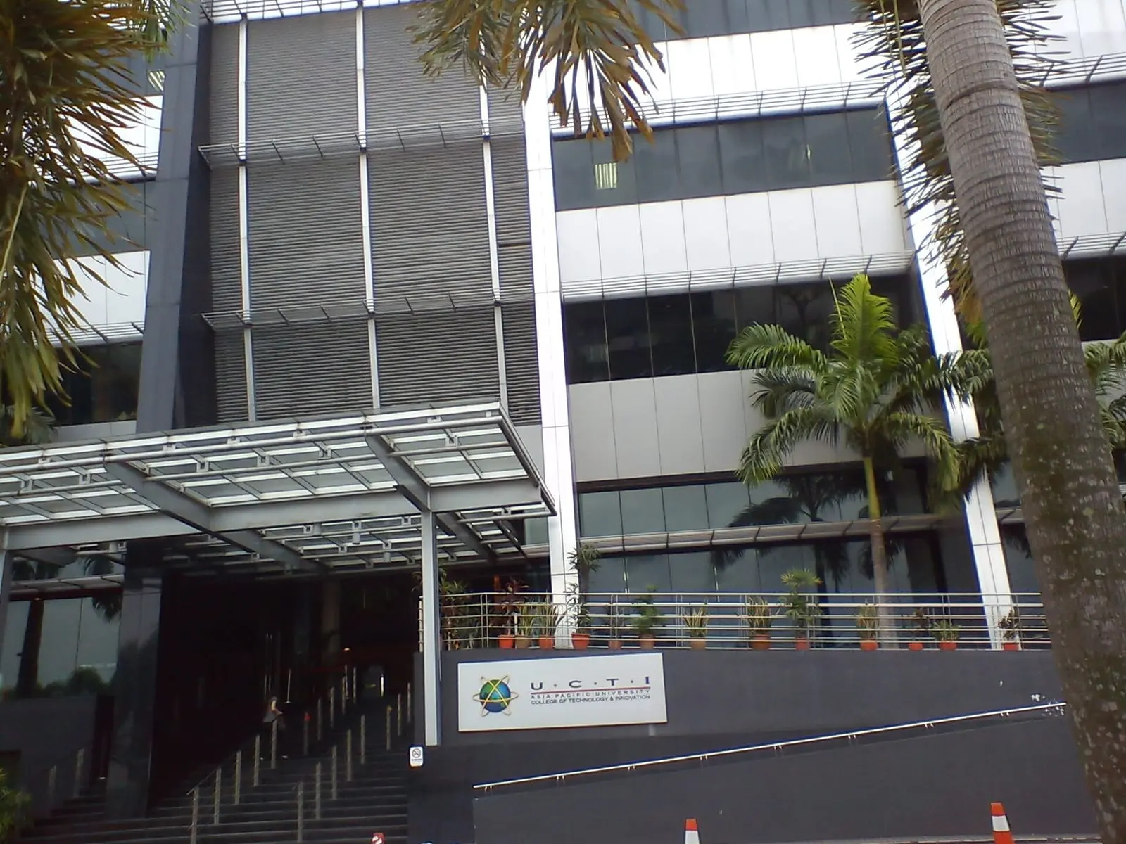 Asia Pacific University College of Technology & Innovation