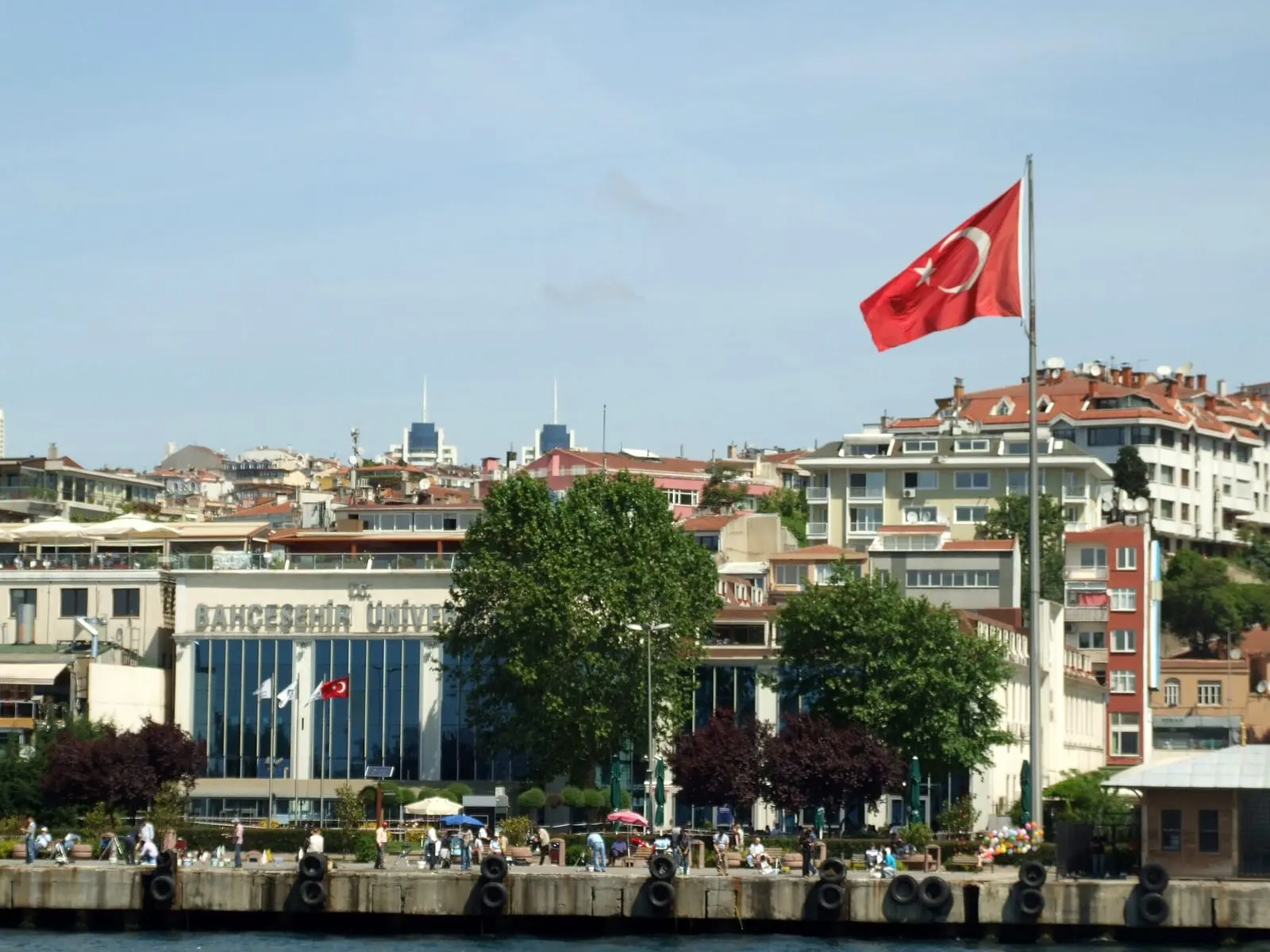 Bahçeşehir University
