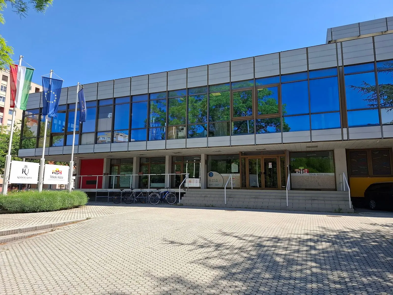 Kodolányi János University