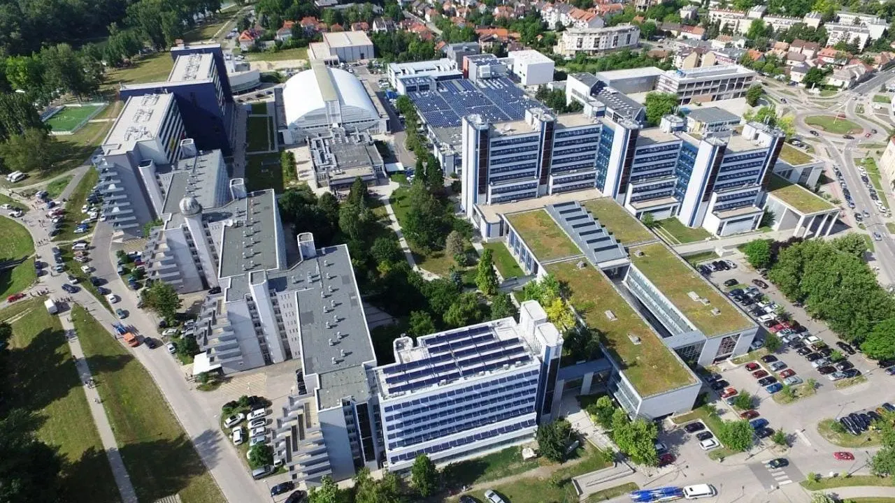 Széchenyi István University