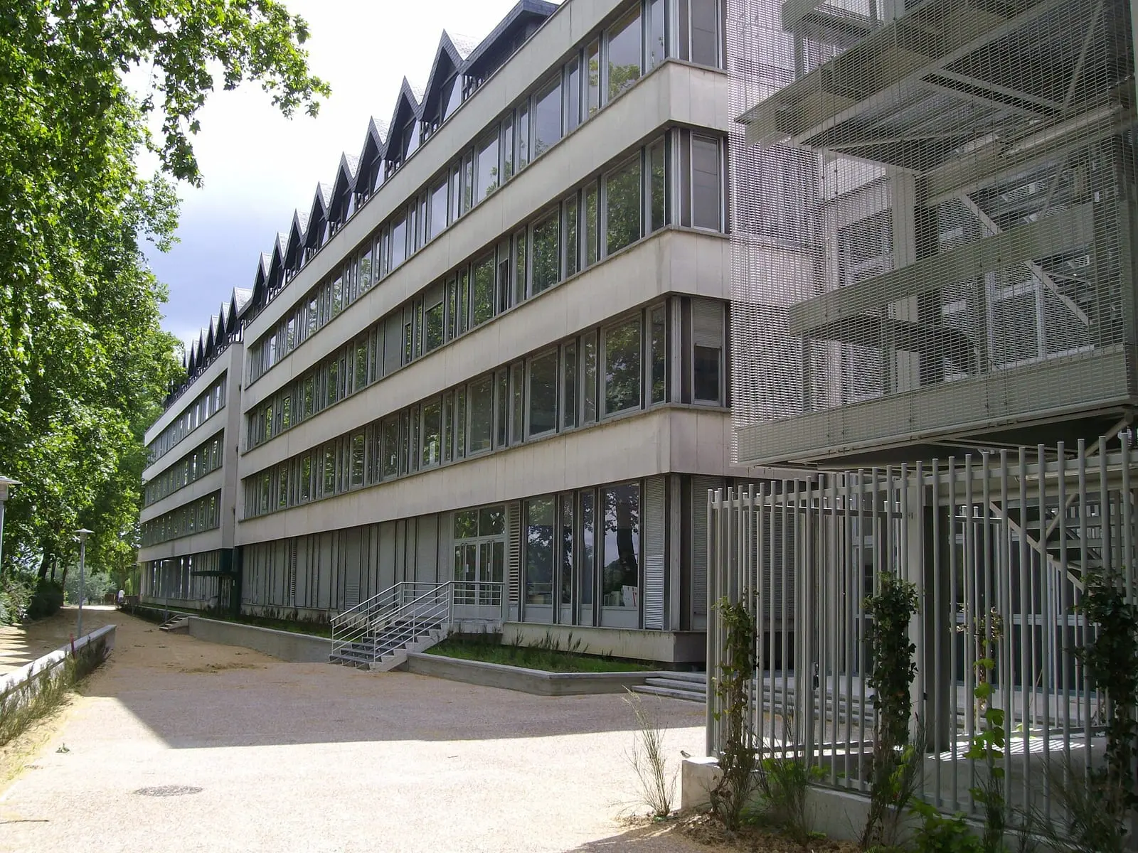 Tours University