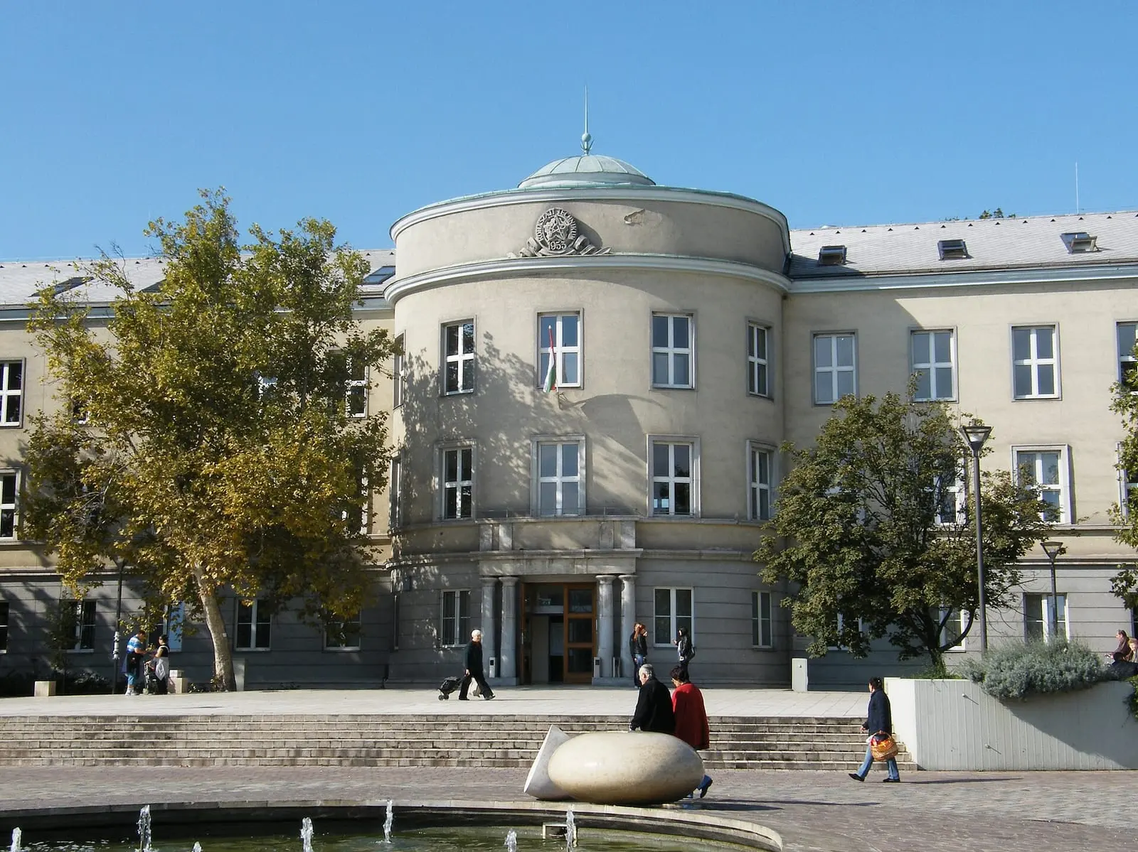 University of Dunaújváros