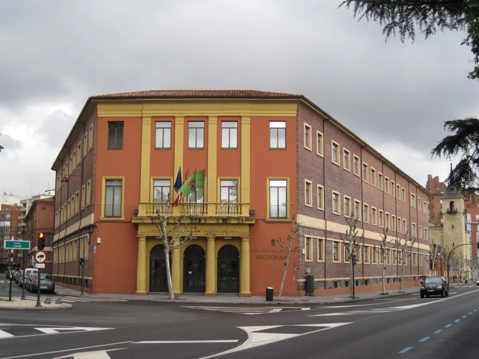 University of León