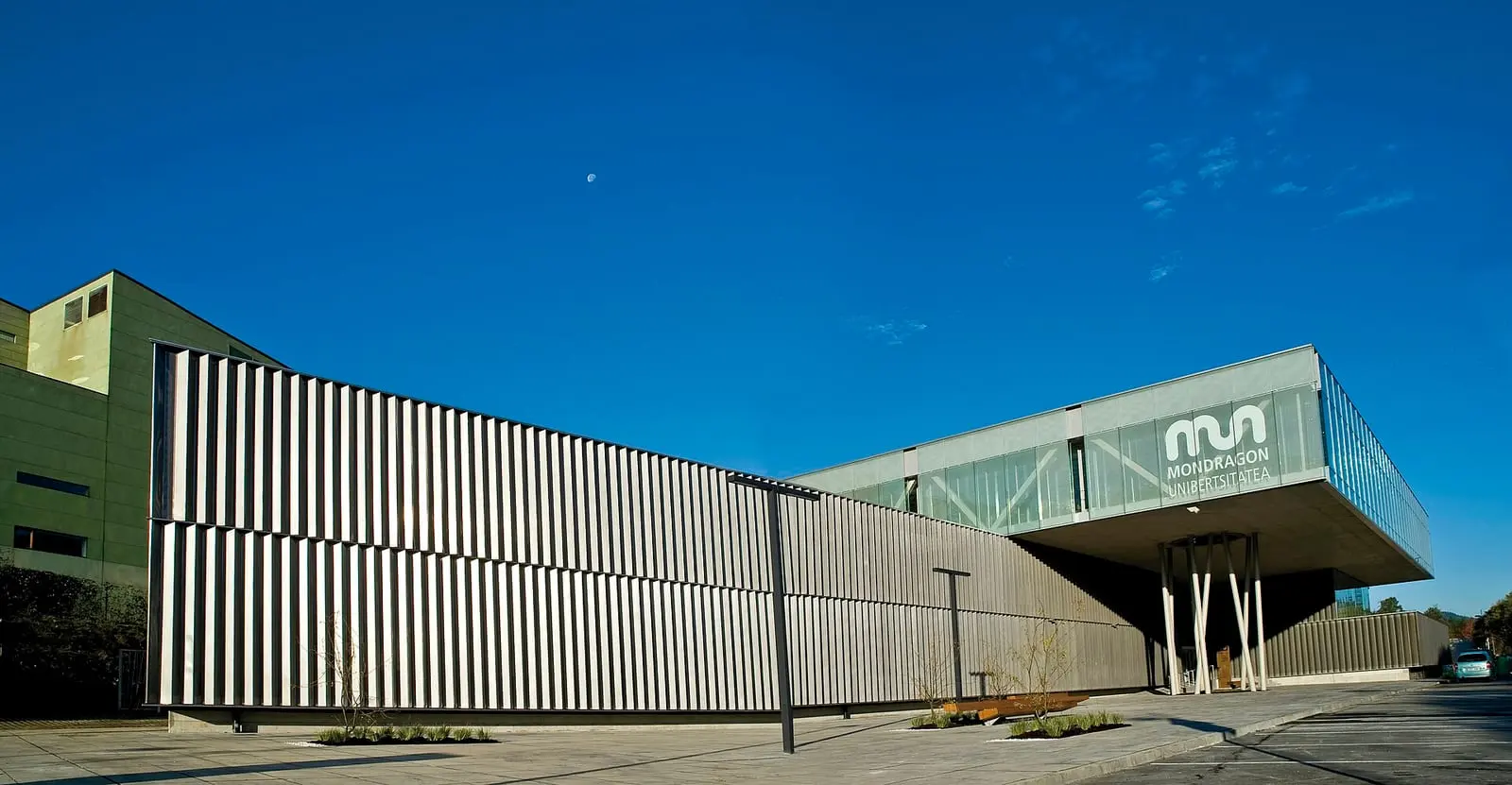 Mondragon University