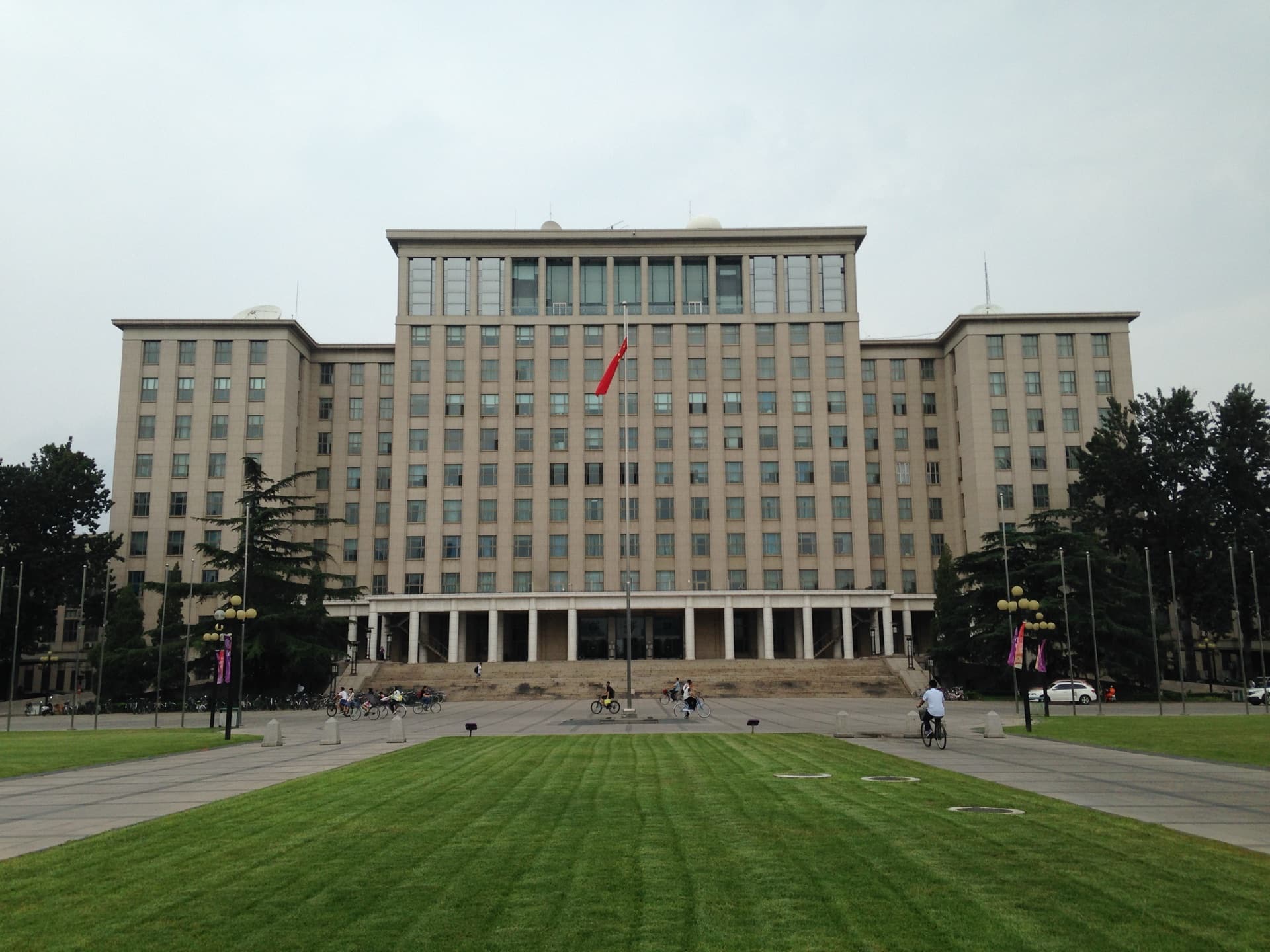 Getting into a university in China: full guide