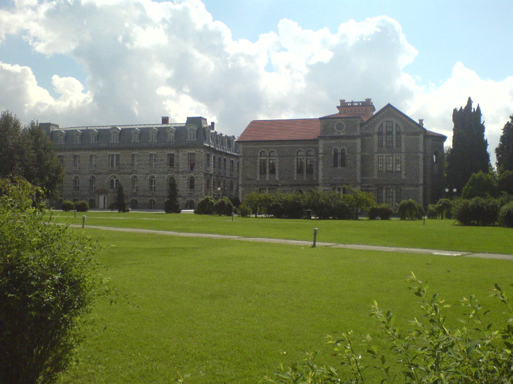 BoΔaziΓ§i University