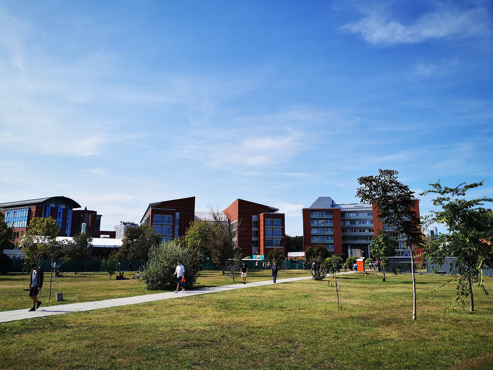 Eötvös Loránd University