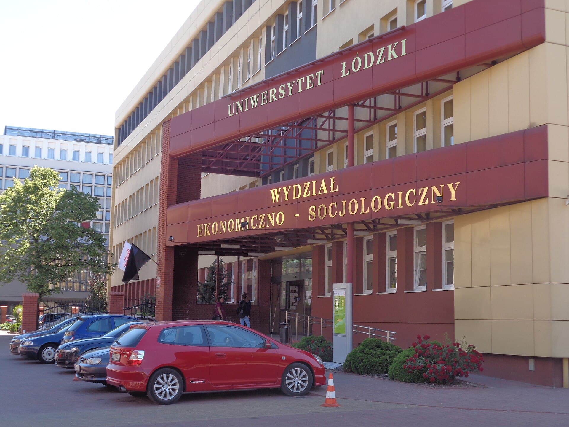 University of ΕΓ³dΕΊ